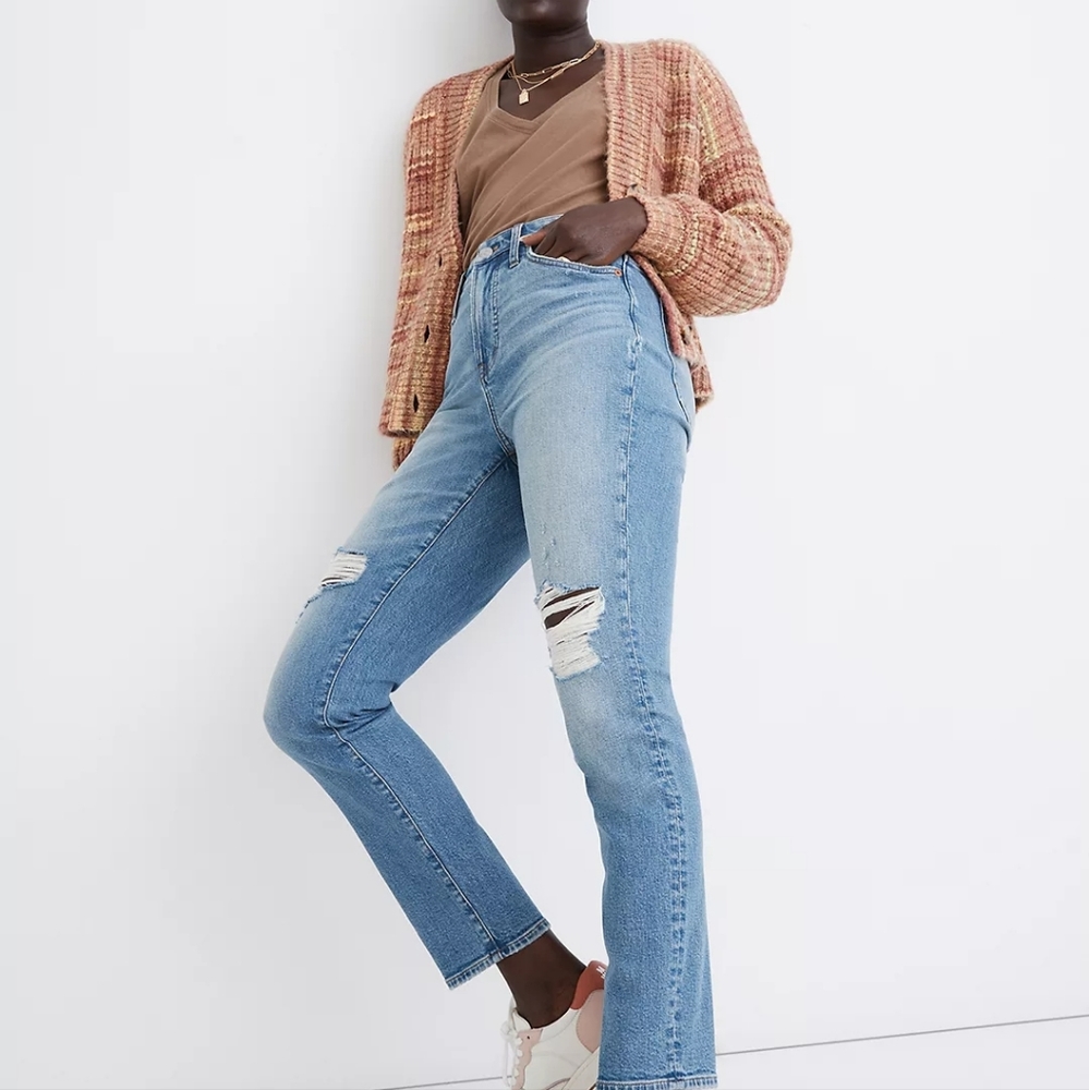Madewell The Curvy Perfect Vintage Jean in Denman Wash: Ripped Edition